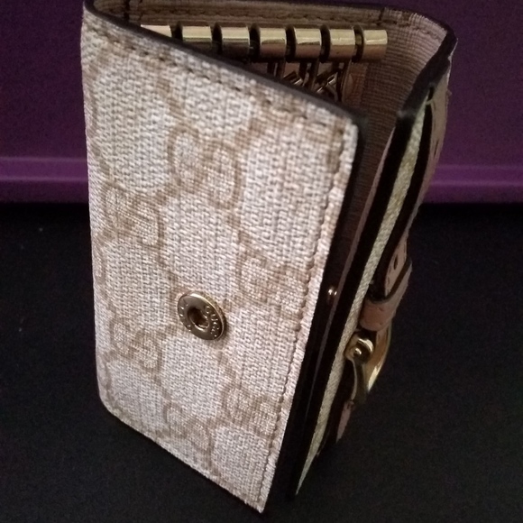 Gucci Key Holder Wallet - Picture 3 of 7